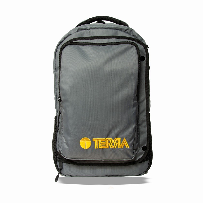 MOCHILA TERRA LEMURIA GRIS 17 LITROS CON IMPERMEABLE INCLUÍDO