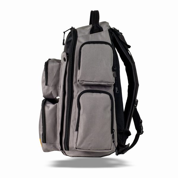 MOCHILA TERRA HIPERBÓREA GRIS 23 LITROS CON IMPERMEABLE INCLUÍDO